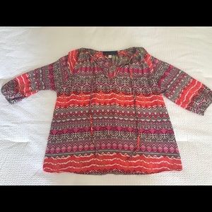 Cute fun summer top.